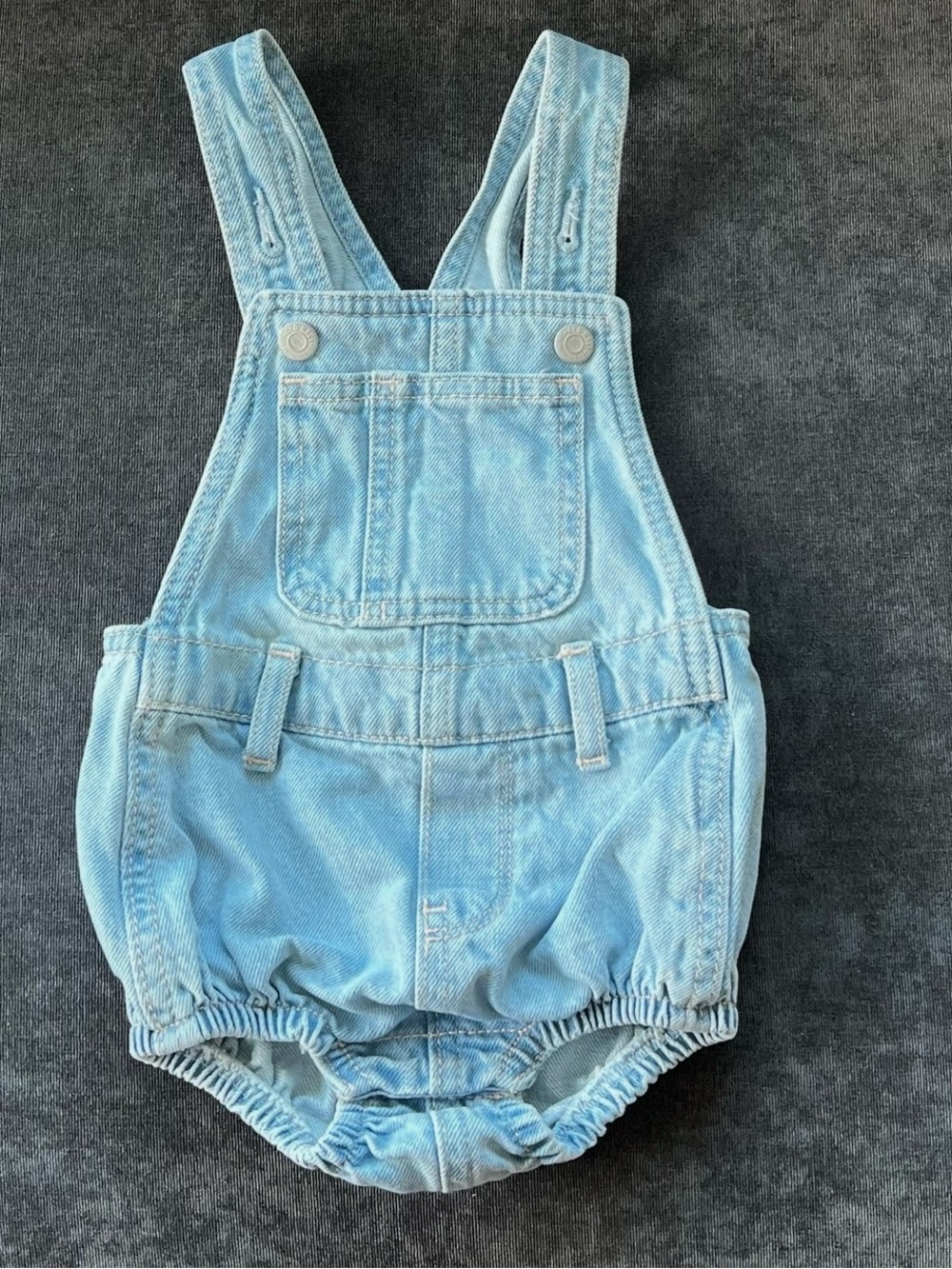 Old Navy Baby Short Overalls Size 12-18 Months